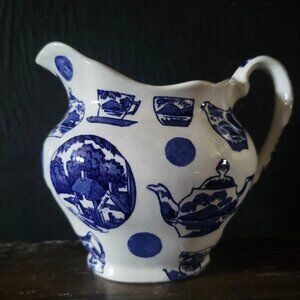 Vtg Burgess And Leigh Pictoral England Blue and White Creamer Pitcher Small Jug